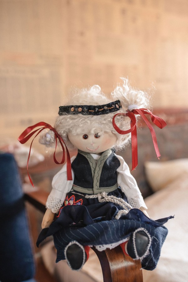 NERINGA – tekstilinė lėlė. Mažosios Lietuvos etnografinis regionas