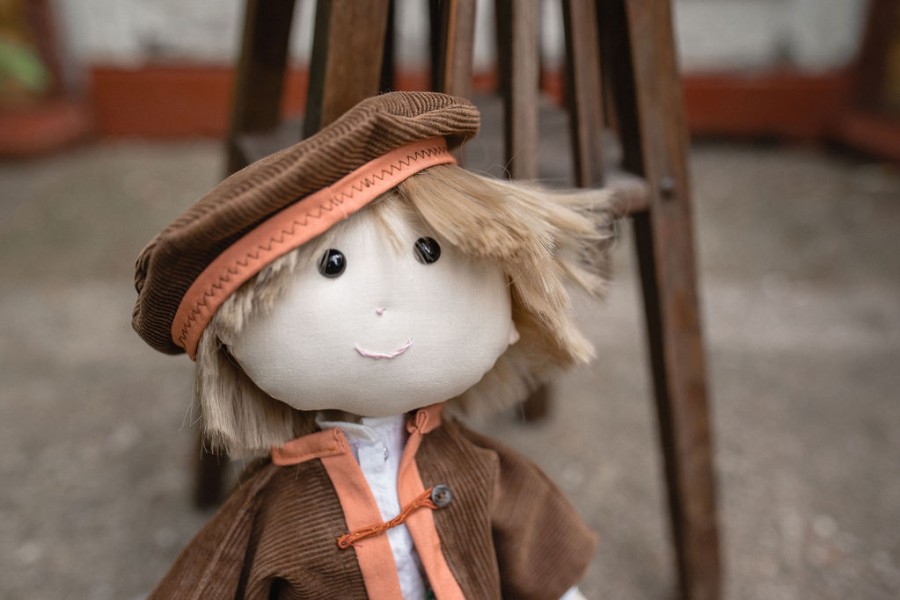 ADOMAS VASARIS – tekstilinė lėlė. Aukštaitijos etnografinis regionas