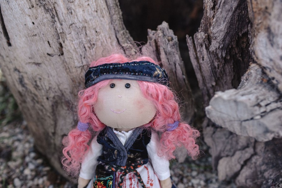 AUŠRINĖ – tekstilinė lėlė. Mažosios Lietuvos etnografinis regionas